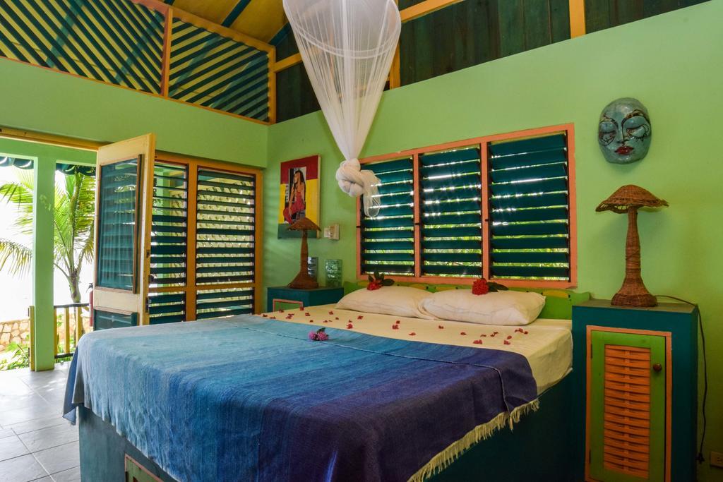 Banana Shout Resort Negril Esterno foto