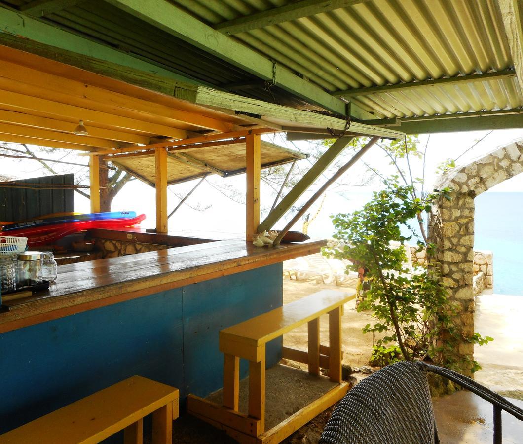 Banana Shout Resort Negril Esterno foto