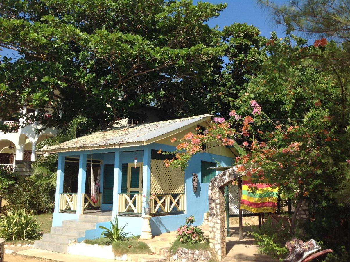 Banana Shout Resort Negril Esterno foto